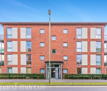 Lanacre Avenue - Photo 3