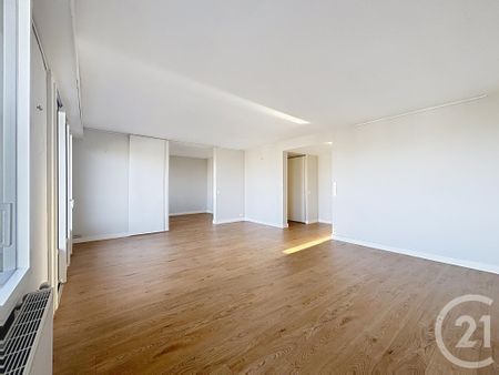 Location Appartement 4 pièces 105m² TROYES 10000 - Photo 2