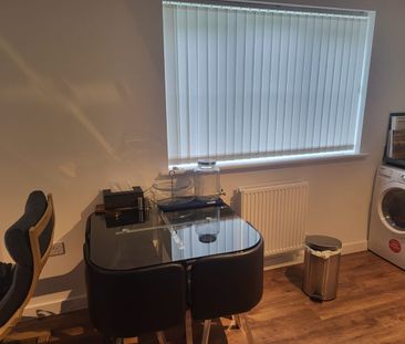 2 Bed Flat, Hammond House, CV6 - Photo 4