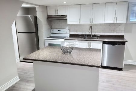 For Lease - 15 Castille Avenue Unit# Basement, Toronto, Ontario - Photo 5