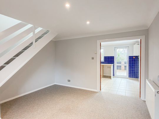 Canford Heath, Poole - Photo 1