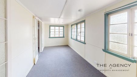 Charming Two-Story Home - Photo 5