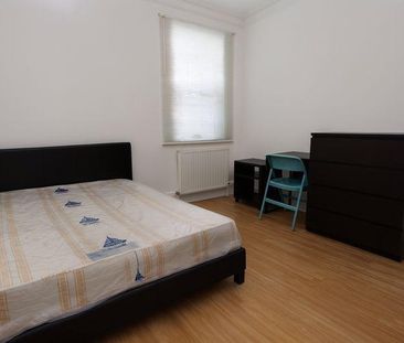 House share to rent - Photo 1