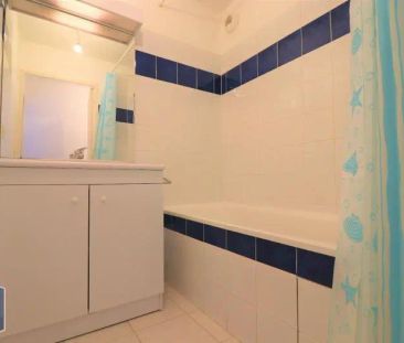 Appartement à louer 2 pièces 48.65m² - Photo 2