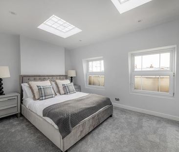 4 bedroom terraced house to rent - Photo 4