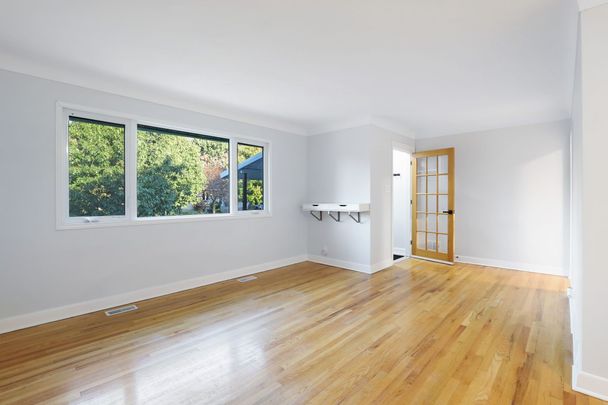 For Lease - 874 Rex Avenue Unit# 1, McKellar Heights - Glabar Park and Area, Ontario - Photo 1