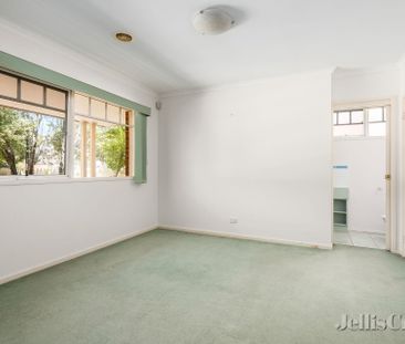 1/8 Rosella Street, Murrumbeena - Photo 4