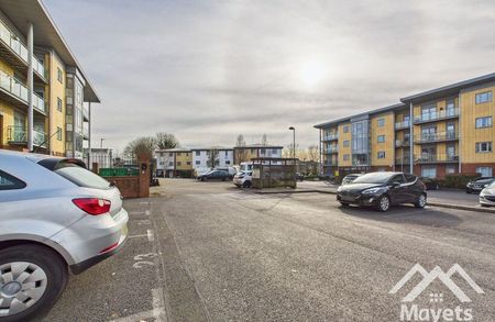 Hollin Bank Court, Bolton Road, Blackburn - Photo 2