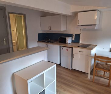 Location Appartement 1 pièce 22m² BORDEAUX 33000 - Photo 4