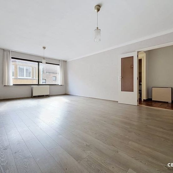 Appartement te huur - Photo 1