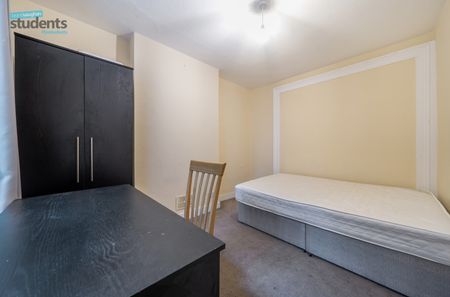 3 bedroom terraced maisonette to rent - Photo 2