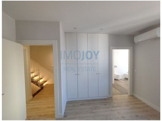 3 bedroom luxury Flat for rent in Porto, Distrito do Porto - Photo 1