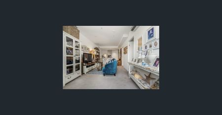 Ground Floor Apartment with High End Facilities - Photo 4