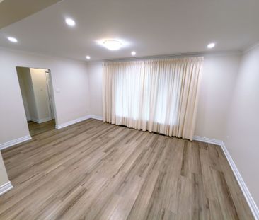 For Lease - 27 Alice Crescent, Toronto, Ontario - Photo 2