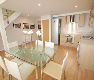 2 bedroom duplex to rent - Photo 4