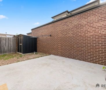 “Sunlight, Style, and a Sense of Home” - Photo 3