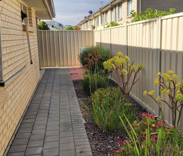 21 Woodrow Ln, Golden Grove SA 5125 - House For Rent | Domain - Photo 5