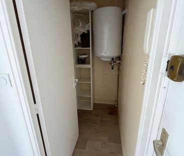 Location Appartement 1 pièce 23m² - Photo 6