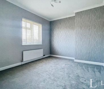 3 bedroom terraced house to rent - Photo 6