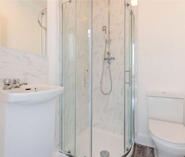 Stanley Gardens - Photo 3