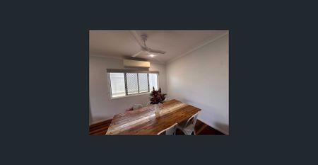 CHARMING WANDAL BEAUTY! - Photo 4