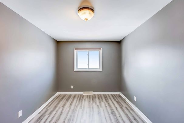 For Lease - 144 Elm Street Unit# Main level, Port Colborne, Ontario - Photo 1