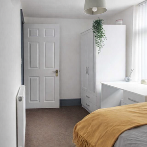 Boughey Road Room 2 - Photo 2