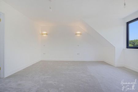 4 bedroom terraced house to rent - Photo 4