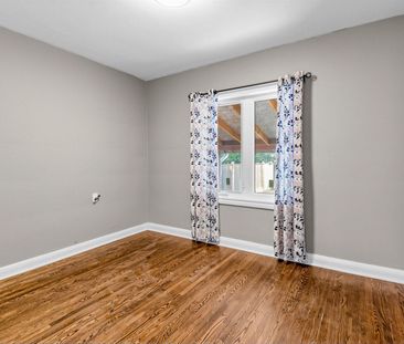 For Lease - 17 Strode Drive, Toronto, Ontario - Photo 4