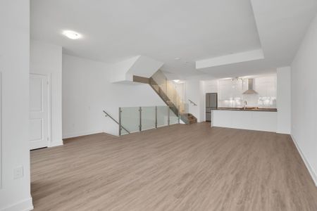 For Lease - 11782 Ninth Line Unit# TH110 A, Whitchurch-Stouffville, Ontario - Photo 2