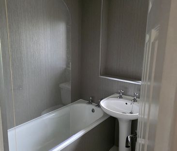 2 Bed Maisonette, Glenbuck Avenue, G33 - Photo 2