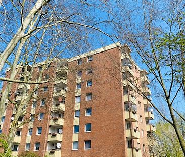 Über den Dächern von Lippstadt mit Parkblick! Freundliche 3-Zimmer-Wohnung mit Balkon - Photo 2