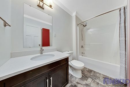 2 Bedroom Townhouse in Evergreen - Photo 4