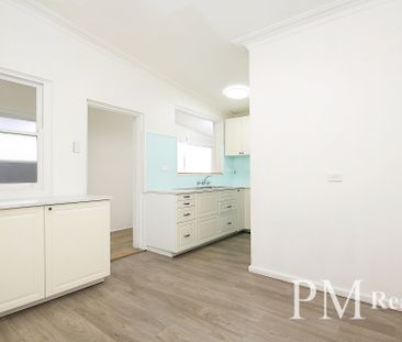 59 Johnson St, Mascot NSW 2020 - House For Rent | Domain - Photo 5
