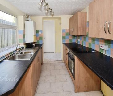 3 bedroom terraced house to rent - Photo 6