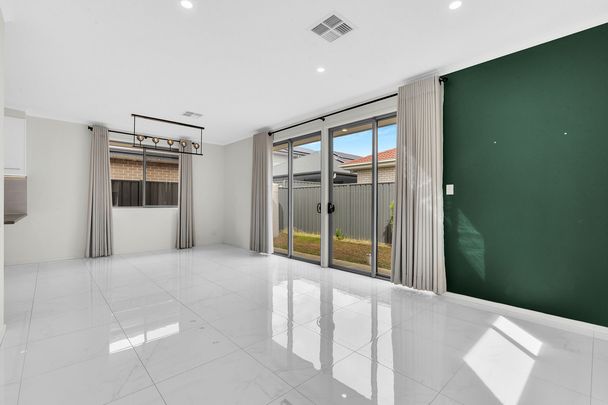 11 De Lissa Way, Ferryden Park SA 5010 - Photo 1