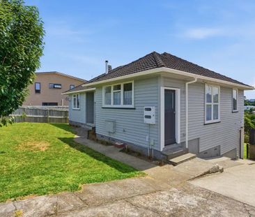 19 Pukeori Street, Marfell, New Plymouth - Photo 2