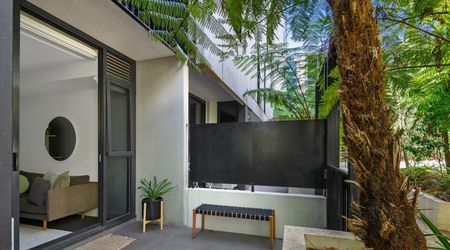 116b/1-19 Colombo St , MITCHAM - Photo 2