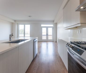 For Lease - 23 Greer Street, Barrie, Ontario - Photo 5