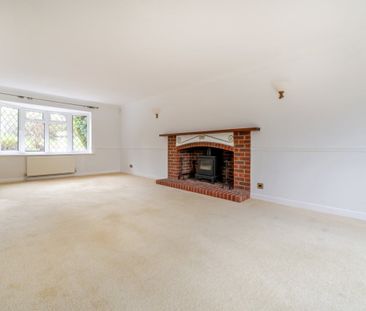 5 bedroom detached house to rent - Photo 1