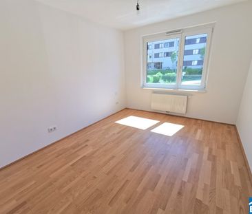 Schöne 2 Zimmer Wohnung mit Loggia in zentraler Lage - Photo 3