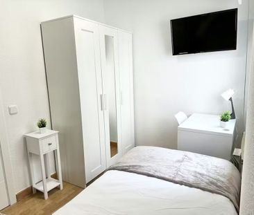 Calle de Téllez, Madrid, Community of Madrid 28007 - Photo 6