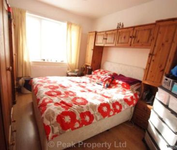 2 bedroom property to rent in Southend On Sea - Photo 3