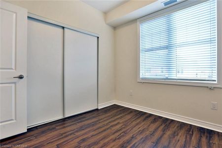 For Lease - 2339 Sawgrass Drive Unit# 306, Oakville, Ontario - Photo 5
