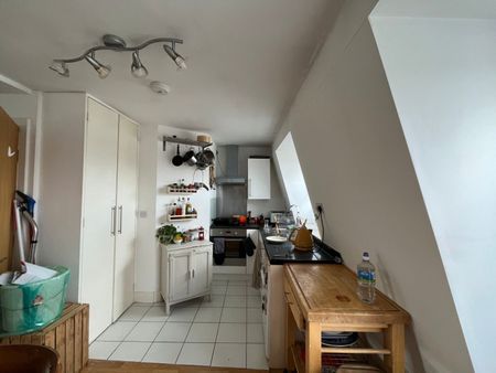 3 Bed Maisonette, Narford Road, E5 - Photo 2