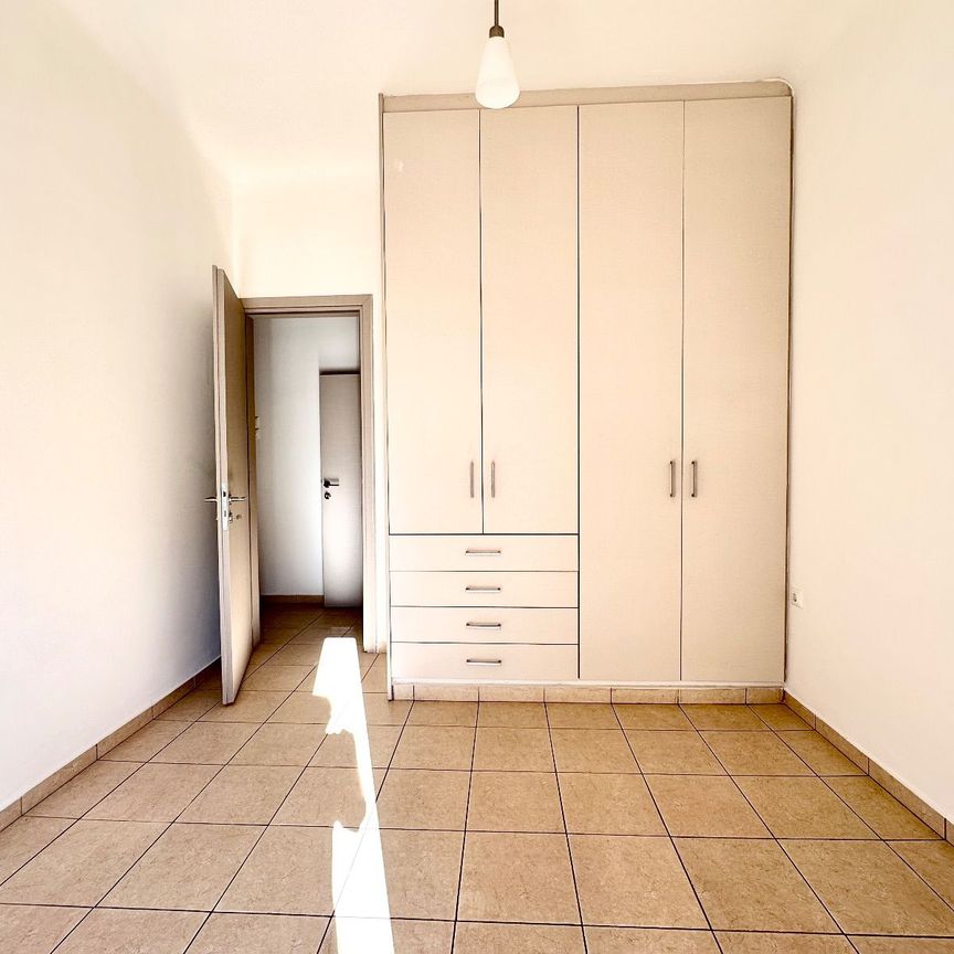 Studio/Γκαρσονιέρα για ενοικίαση - Κορυδαλλός, - Φωτογραφία 1