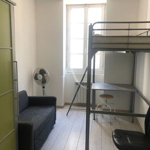 Location Appartement 3 pièces 58m² - Photo 2