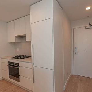 Brentwood | Unfurnished 1 Bed 1 Bath at AKIMBO - Photo 2