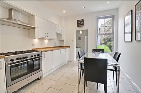 St. Albans Crescent, Woodford Green, IG8, Property for rent - Photo 4