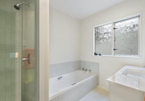 Unfurnished 3 bedroom + Study, DGZ - Photo 1